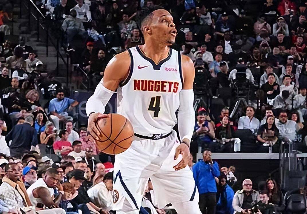 关于快船惊艳全场，掘金助攻爆棚，西蒙斯逆转取胜！的信息